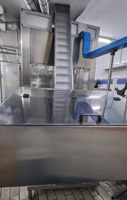 TMG, Zecchetti, Muvitec, Bardi, Procomac, Europool, Siat, Robopac, ACMI Various Abfüllanlage Getränke | Perry Equipment (2)