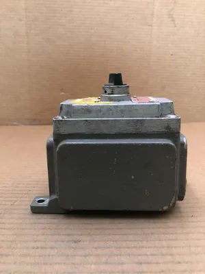 Killark XCS-0S3C5 Ex-Proof Enclosed 3-Postion Selector Control Switch 600VAC