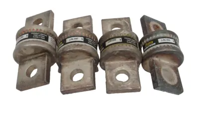 NEW BUSSMANN LIMITRON JJN-250 FUSES 250AMP JJN250 LOT OF 4