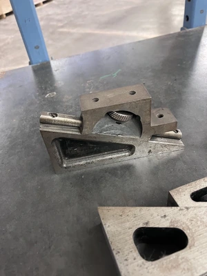 Used _UNKNOWN_ _UNKNOWN_ Precision Angle Plates Michigan US | Miedema Asset Management Group #1360865