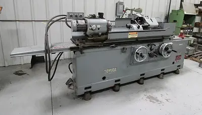 USED 1984 TOYODA GUP 28-100