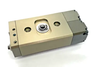 Used SCHUNK Universal Pneumatic Swivel Unit, 180-Degree Rotation 354220 Rotary Actuators Michigan US | Maverick Industrial Sales #1389741