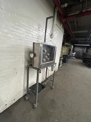 Precision Metal Works Chain Grinding Machine