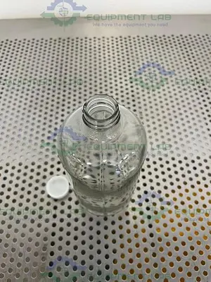 USED BOX OF 12 - VWR 15900-226 CLEAR BR GLASS BOTTLE 1000ML  W/ TEFLON-LINED CLOSURE