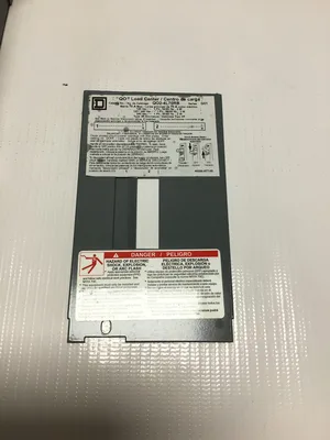 Square D QO2-4L70RB Circuit Breaker Load Center 120/240VAC 50/60Hz Series G01