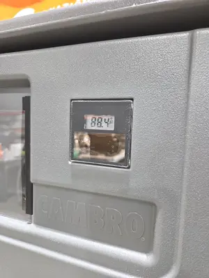 Used CAMBRO _UNKNOWN_ Hot Food Warming, Holding, & Transport Cabinets Florida US | National Equipment Depot LLC #1768639