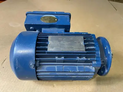 Sew Eurodrive DFT80N8/4  , .3/.5 HP , 820/1700 RPM S-64