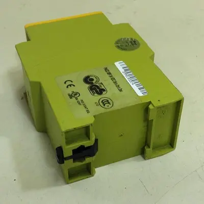 USED PILZ PNOZX8P24VDC3N/O2N/C250