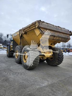 USED 2017 BELL B40E