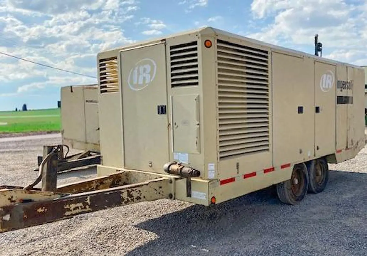 Used 2006 INGERSOLL-RAND XHP1070WCAT AIR COMPRESSOR High Pressure Air Compressors Pennsylvania US | East West Machinery & Drilling #1417780