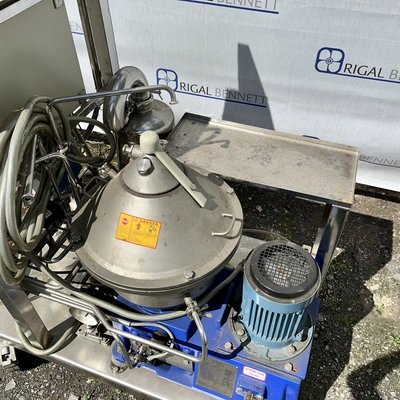 Alfa Laval Lab Centrifuge Model WSPX 404 SGP-31G
