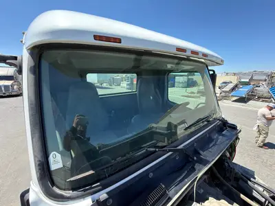 Used 2011 VOLVO VNL64T300 Conventional trucks California US | Ben Kaplan Equipment #1250886