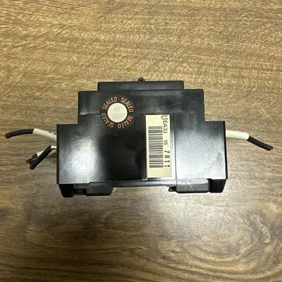 Used FUJI EA33 Circuit Breakers | Surplus Asset Holdings #1188996