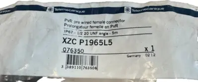 NEW TELEMECANIQUE XZC P1965L5 CONNECTOR CABLE 5M