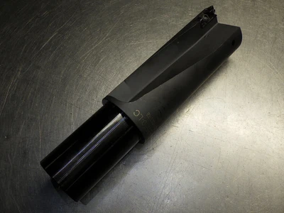 Kyocera 2.55"-2.7" Coolant Thru Indexable Drill 2" Shank CD-2550-LC (LOC3309)