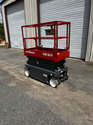 USED 2019 Skyjack SJ3219