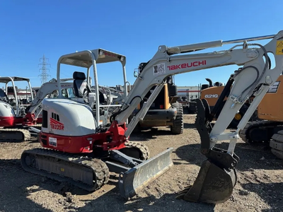 USED 2023 Takeuchi TB335R