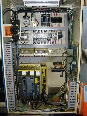USED 1999 MITSUBISHI MA30CNC