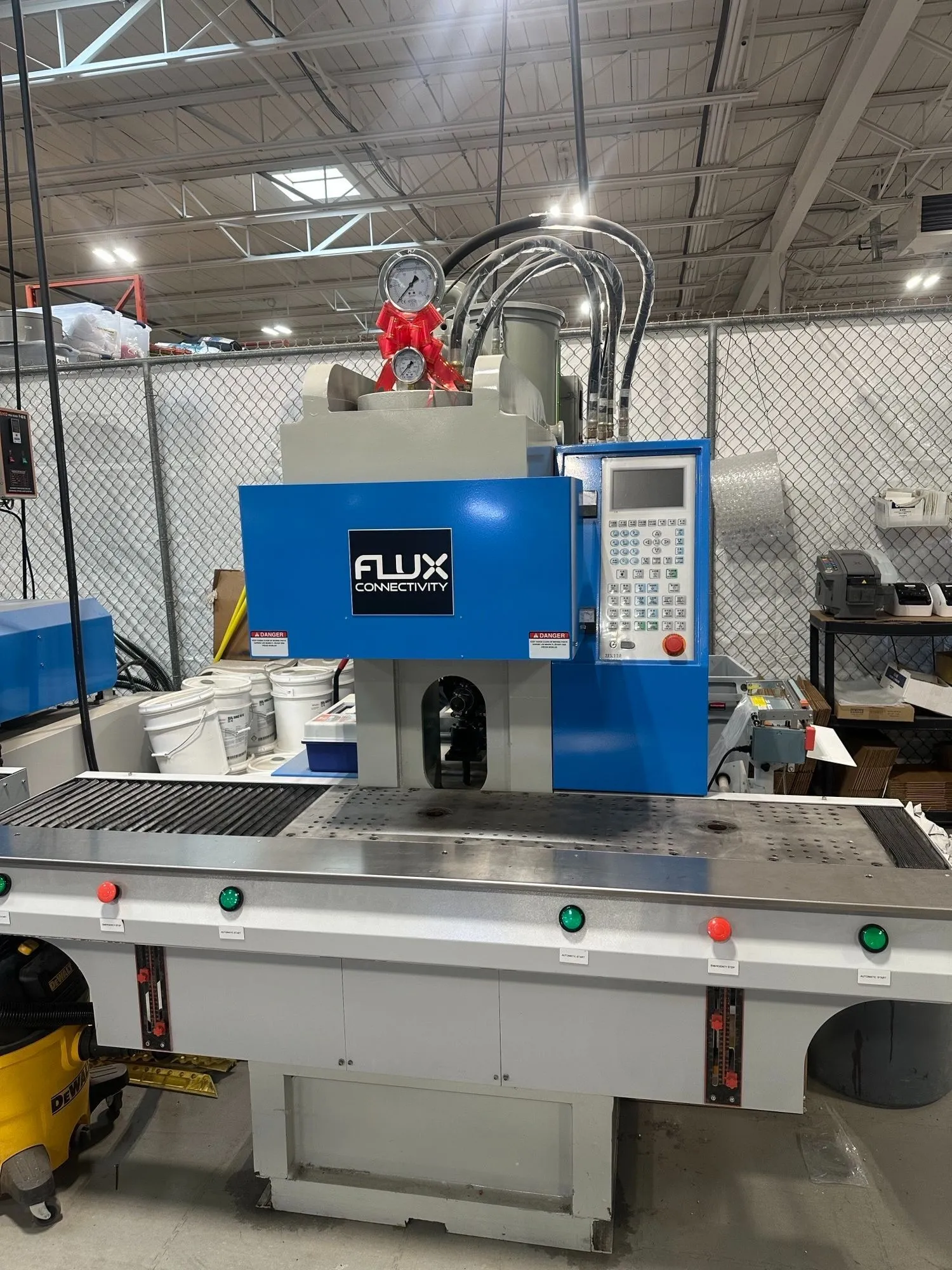 USED DONGGUAN JIE YANG MACHINERY JY-550C-DM