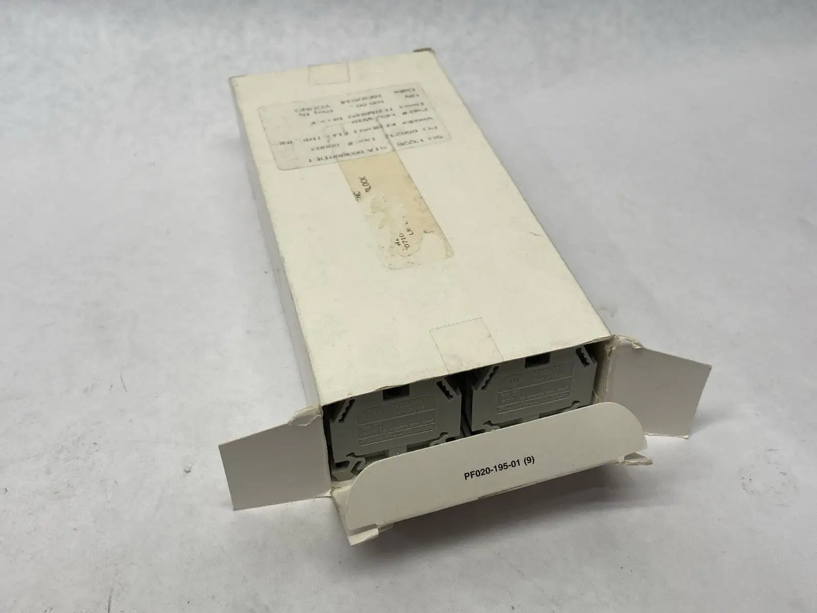 New | in-Stock Allen-Bradley Ser. C Space-Saver Terminal Block, Feed-Through Terminal Blocks Michigan US | Maverick Industrial Sales #1398695