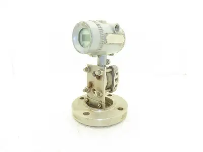 Bailey PTSDLD1A1A221A0 Level Transmitter 12-45VDC 275PSI 3" Flange Mounted