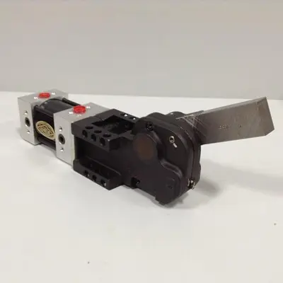 USED DESTACO 991MAL-001M-135A-18-33-DS
