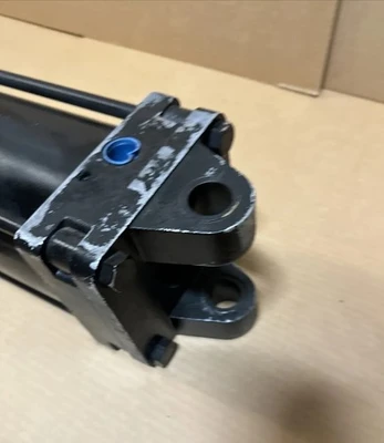 USED Camozzi 40M2L160A0500