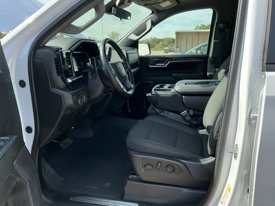 Used 2024 CHEVROLET SILVERADO 1500 Pickup Trucks Michigan US | Miedema Asset Management Group #1568324
