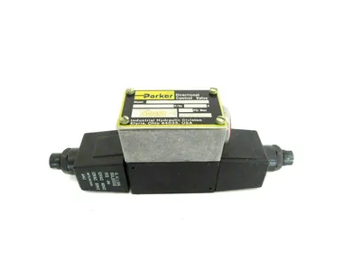 NEW PARKER D1W8C-Y31-FK SOLENOID VALVE D1W8CY31FK