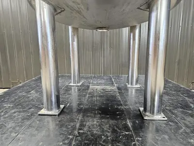 Used 275 Gallon Tank, 304 Stainless Steel