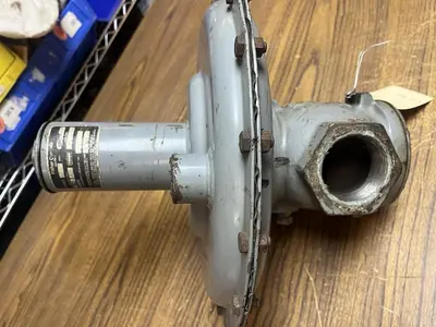 USED FISHER 66R