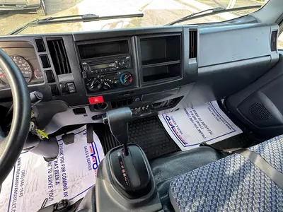 Used 2023 ISUZU NPR HD Box trucks Florida US | Truck and Van Outlet #1708746