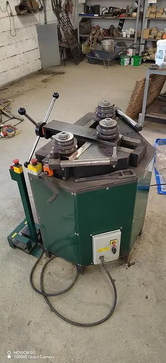 Used BOW OLOMOUC Z 100 Angle Bending Rolls CZ | Amaron s.r.o. #1061613