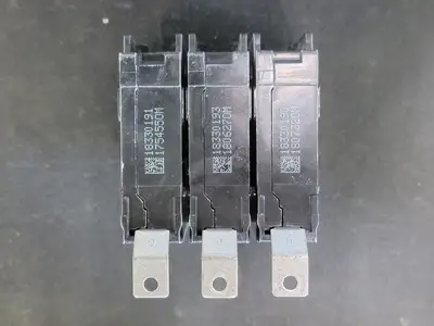 Used SIEMENS B3100 Switchgears British Columbia CA | Lenmark #243610