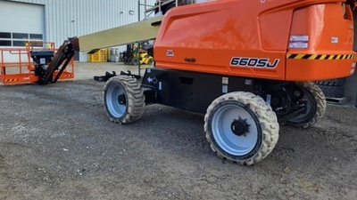 USED 2024 JLG 660SJ