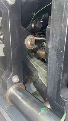 2015 MILACRON FANUC ROBOSHOT S2000I-275B-416G Injection Molding Horizontal/Vertical | Machinery Network (26)