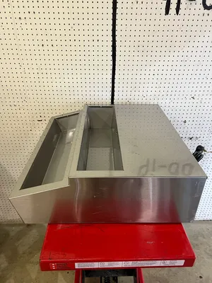 Used APW Wyott Used 27" APW Wyott RTR-8 Countertop Refrigerated Prep Rail 8 Pan Capacity 120V Food Prep Tables Illinois US | Falcon Restaurant Supply #1375605