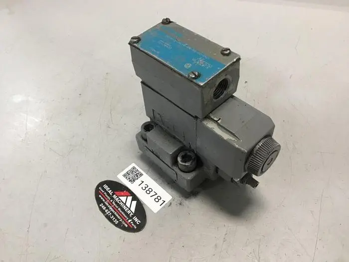 Used VICKERS DG4V32ALMFWB660EN21 Valves/Fittings Michigan US | Ideal Machinery #607559
