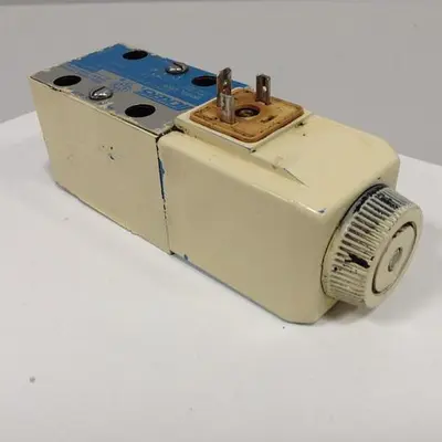 USED VICKERS DG4V32AMUHL760