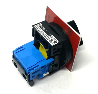 USED FUJI 2-POSITION SELECTOR SWITCH, MAINTAINED, NON-ILLUMINATED