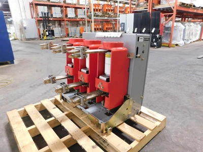 Used Square D V5D3153Y000.A Circuit Breakers Ohio US | Equipment Recovery Corp. #1330594