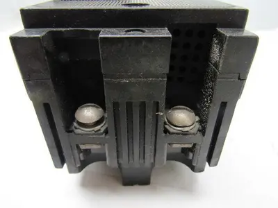 ITE EH2B025 25AMP 480V 250 VDC 2 Pole Molded Case Circuit Breaker