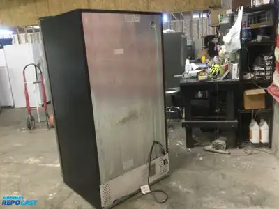 USED FRIGIDAIRE STAINLESS STEEL AND BLACK SIDE BY  SIDE REFRIDGERATOR HIGH EFFICANCY ENERGY STAR