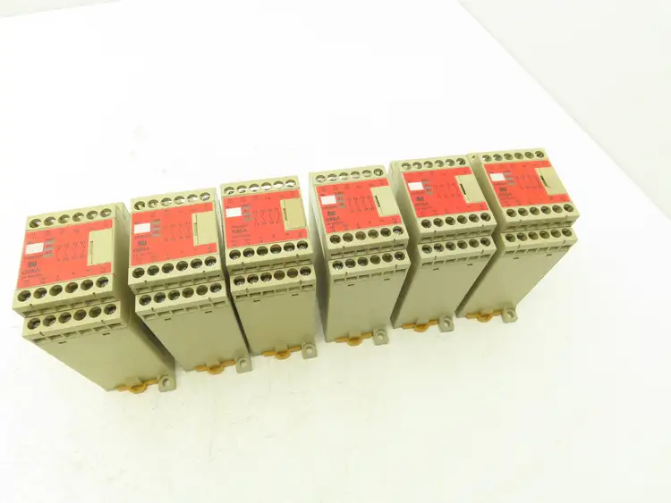 Used OMRON STI _UNKNOWN_ Relays & Switches Indiana US | Arrow Industrial #776430