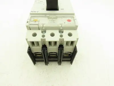 Moeller NZMB2-A250-NA Circuit Breaker 250A 600VAC 3 Pole