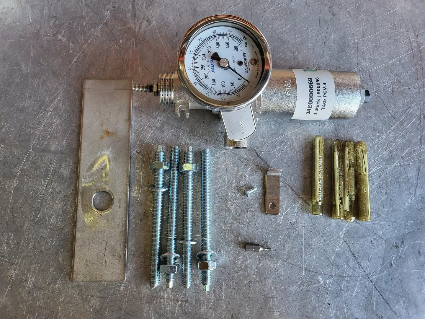 500 kPA Pressure Gauge Assembly, 316L Stainless Steel