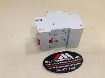 USED SCHRACK SD-93G 6A