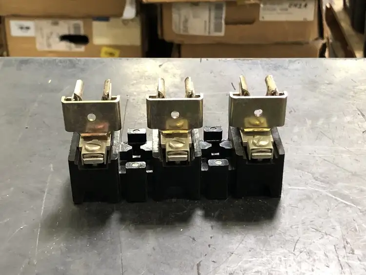 New | in-Stock ALLEN-BRADLEY 1491-R126 Misc Electrical & Power Parts British Columbia CA | Lenmark #250108