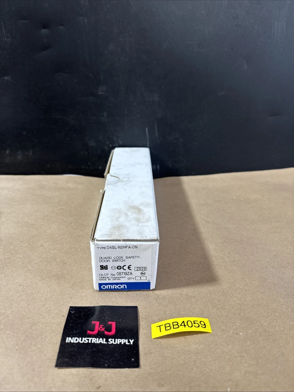 NEW Omron D4SL-N2HFA-DN