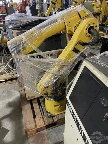 Used 2004 FANUC ARCMATE 120IB Robots Michigan US | RAB Industries, Inc. #184042